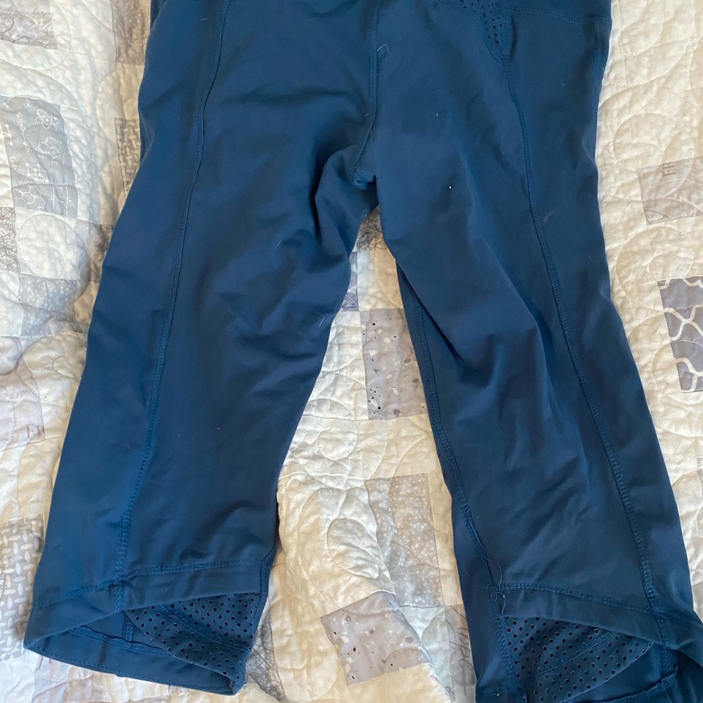 Navy leggings